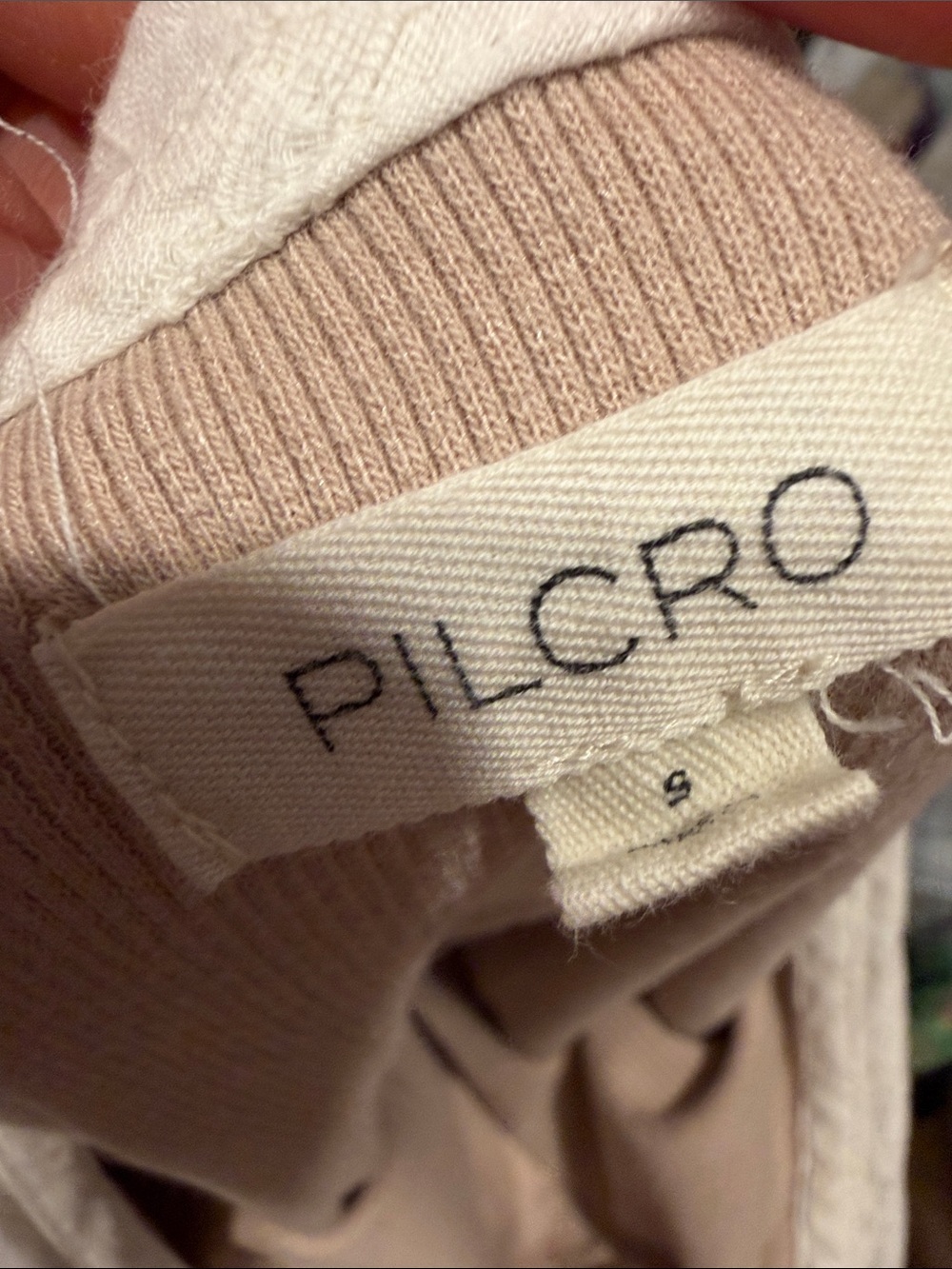 Pilcro Keira Long- Sleeve Blouse Khaki size S Ruffle Collar Long Sleeve Top - Picture 4 of 7
